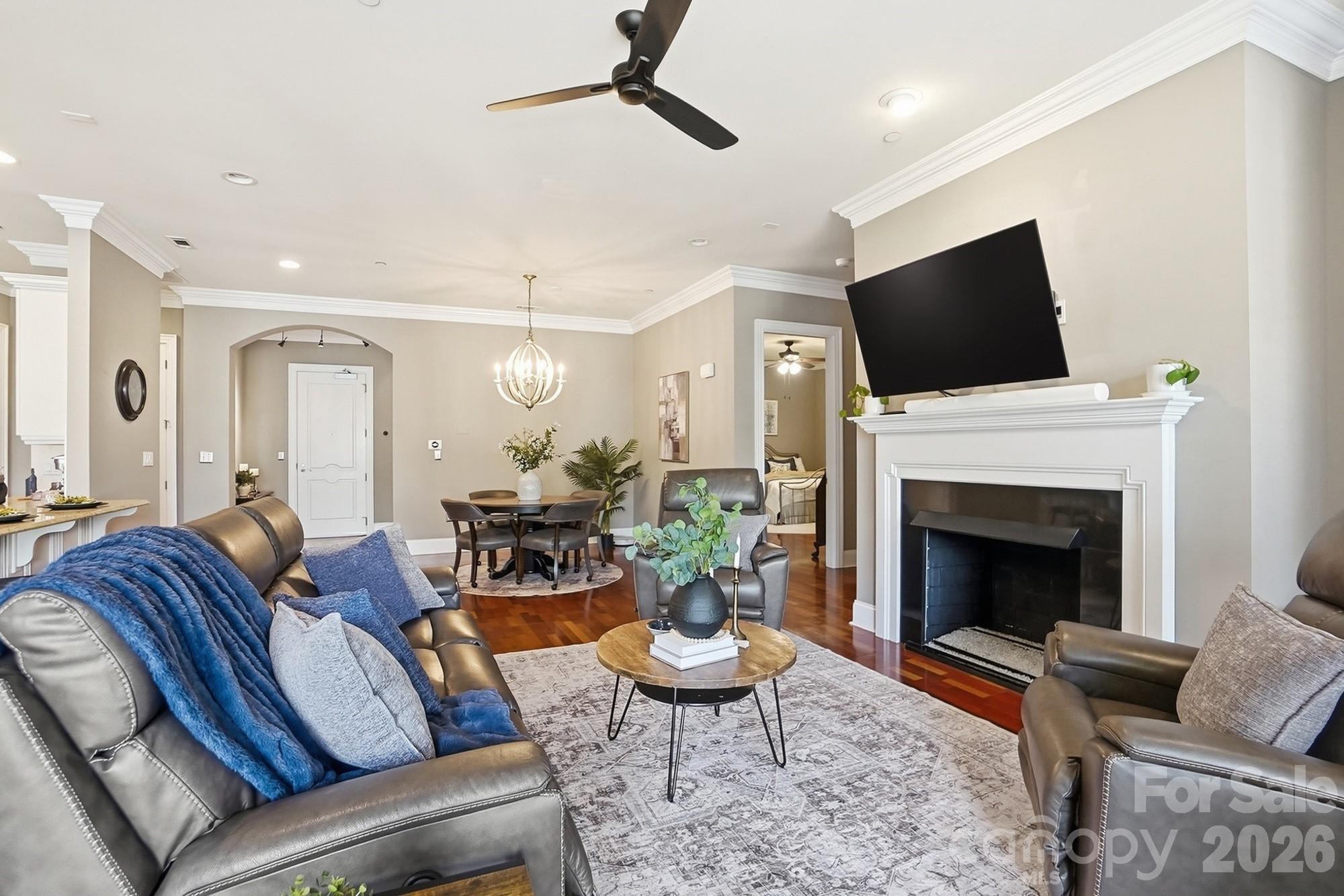 626 Queens Road, Unit 102 Charlotte, NC 28207 - Photo 9 of 48 Gallery Image 9