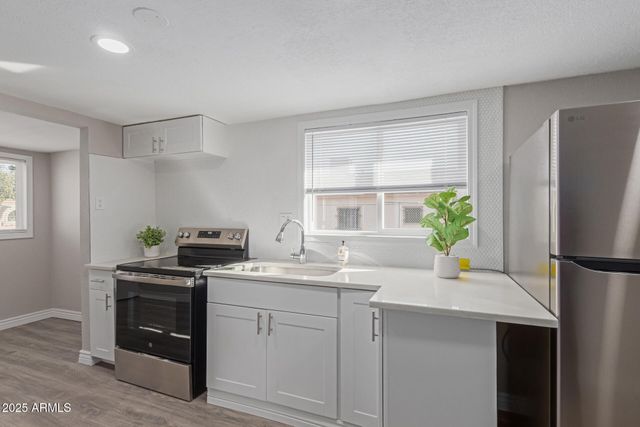 $360,000 | 3641 West Garfield Street, Unit FRNT, Phoenix, AZ 85009