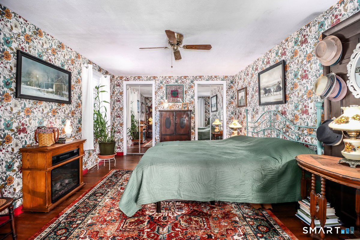 217 Forest Road North Branford, CT 06472 - Photo 17 of 26