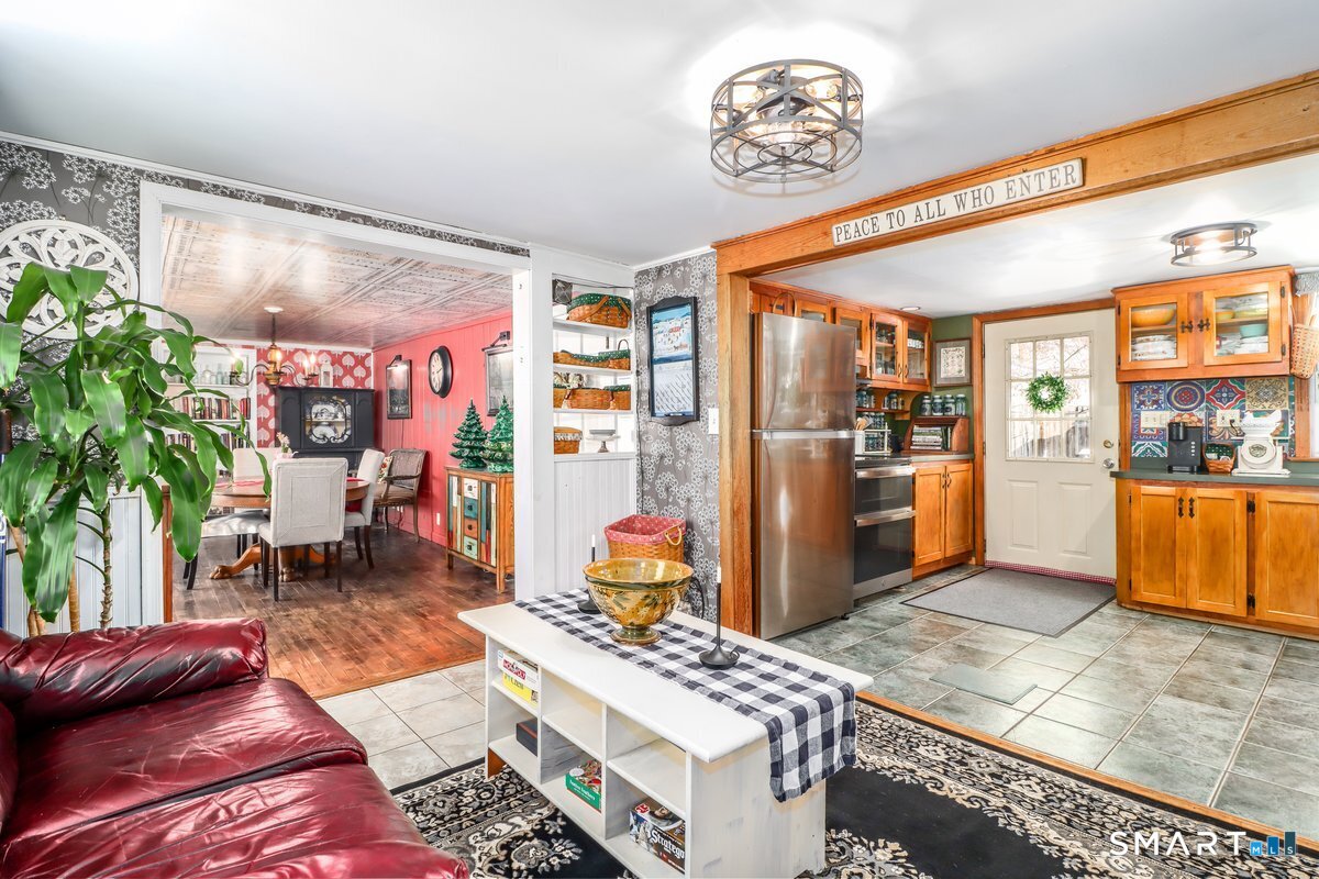 217 Forest Road North Branford, CT 06472 - Photo 4 of 26