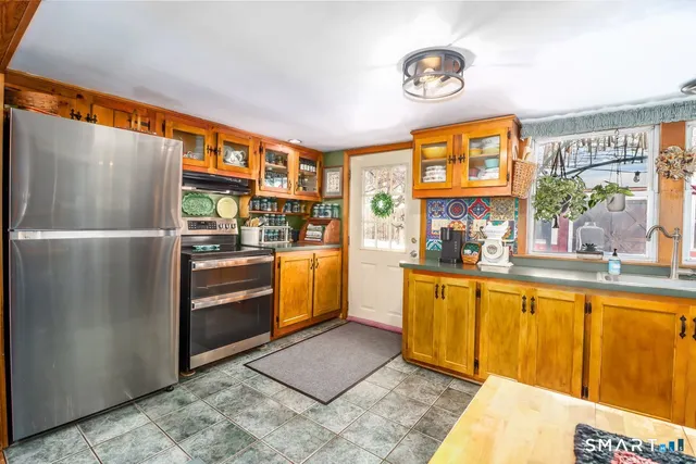 $299,000 | 217 Forest Road, Northford, CT 06472