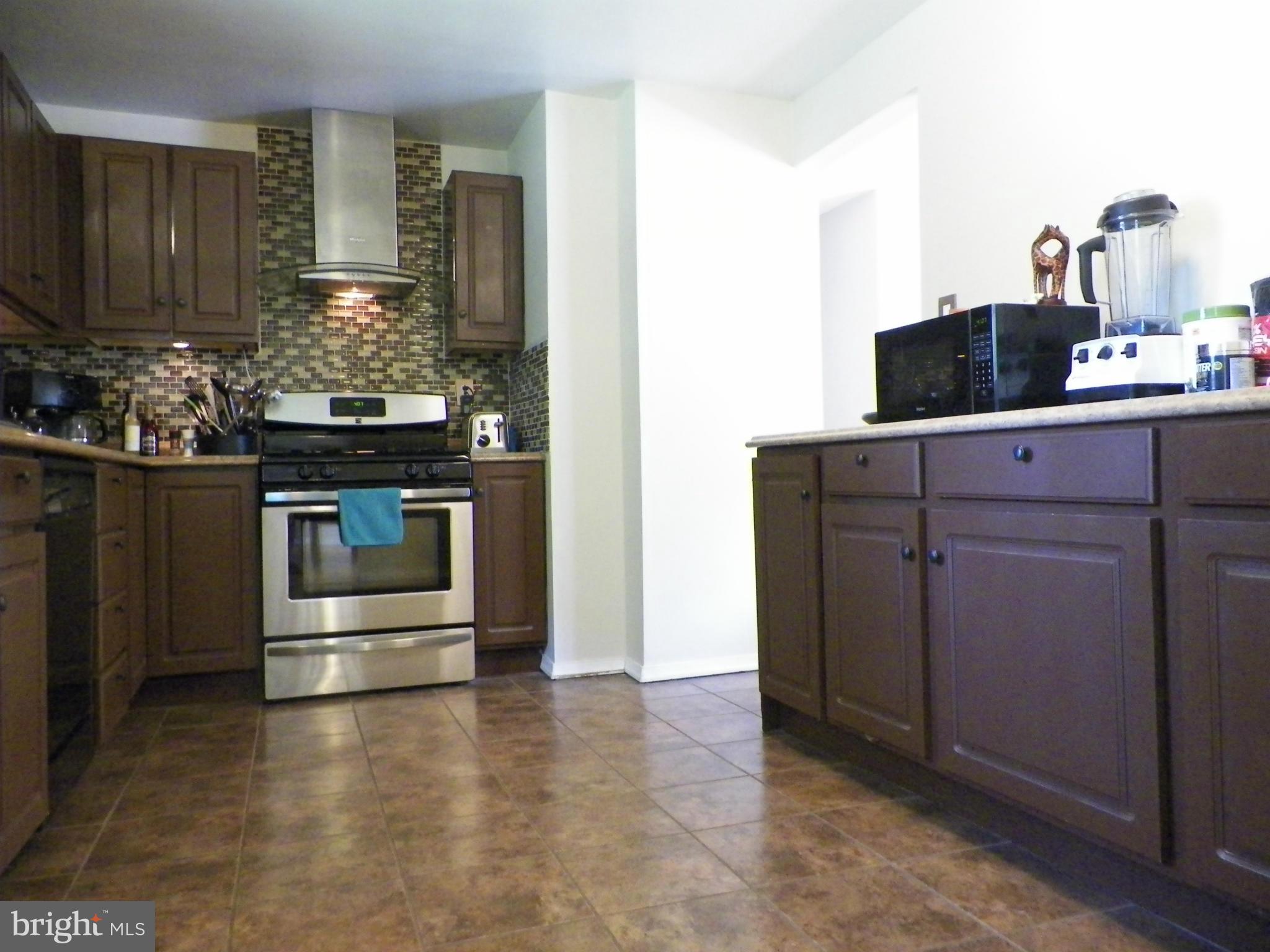 2307 Pinefield Road Waldorf, MD 20601 - Photo 22 of 30 Kitchen