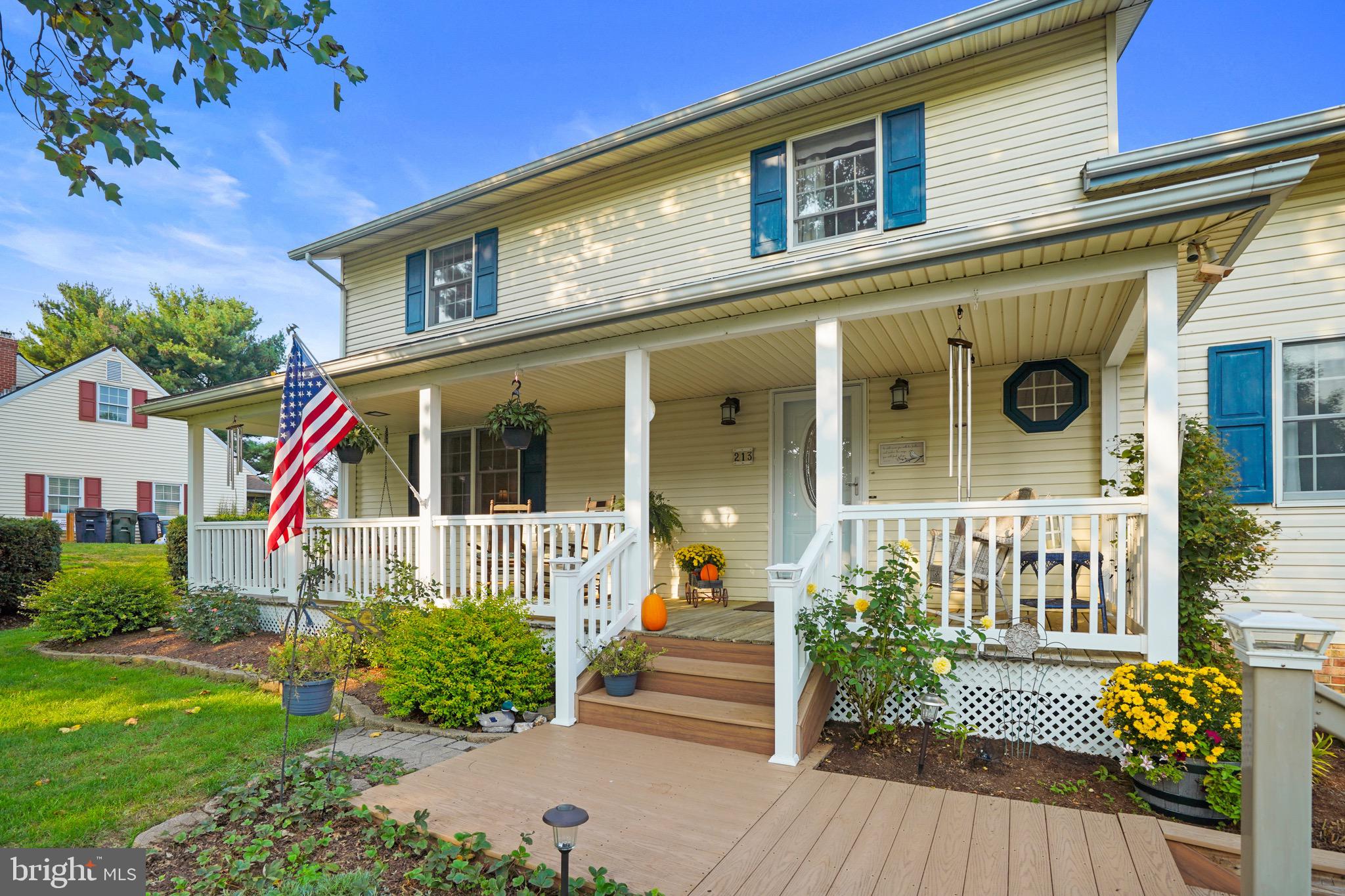 213 Weaver Drive Lititz, PA 17543 - Photo 1 of 48 Gallery Image 1