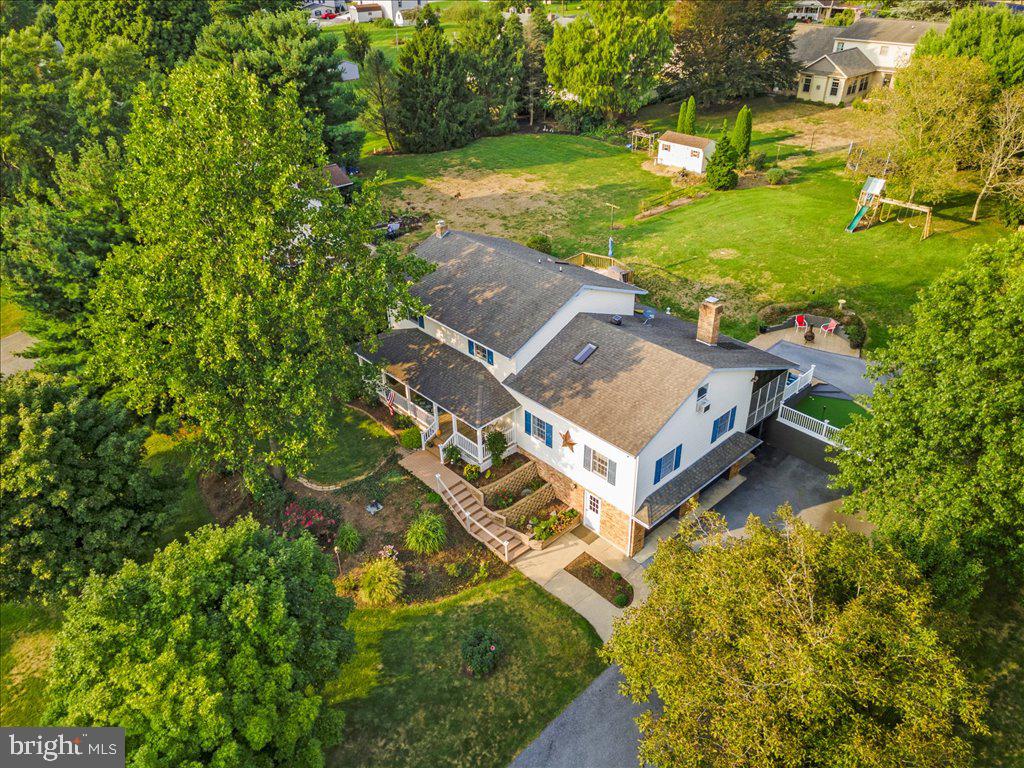 213 Weaver Drive Lititz, PA 17543 - Photo 48 of 48 Gallery Image 48