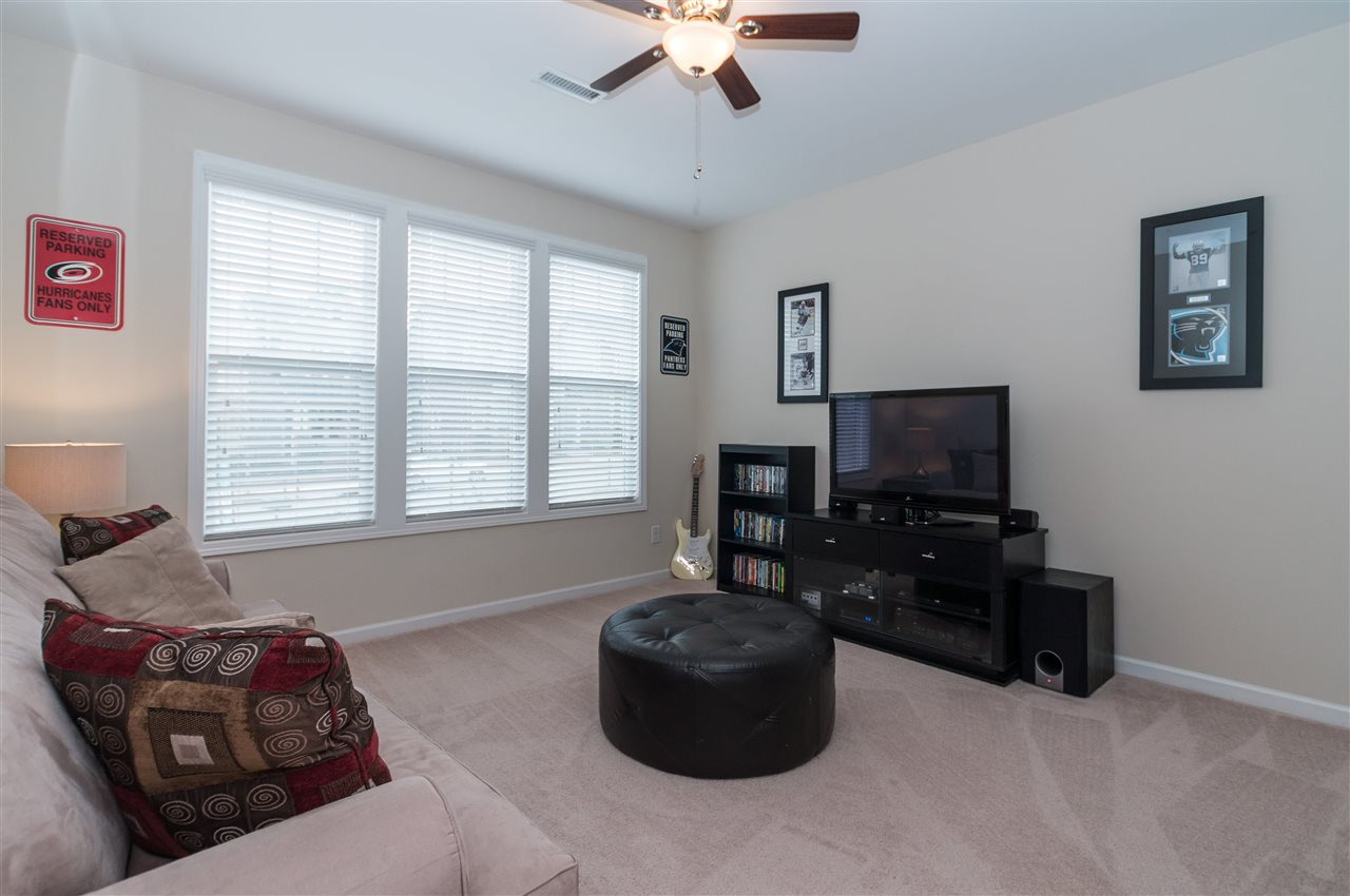 1345 Rodessa Run Raleigh, NC 27607 - Photo 4 of 24 Photo 4