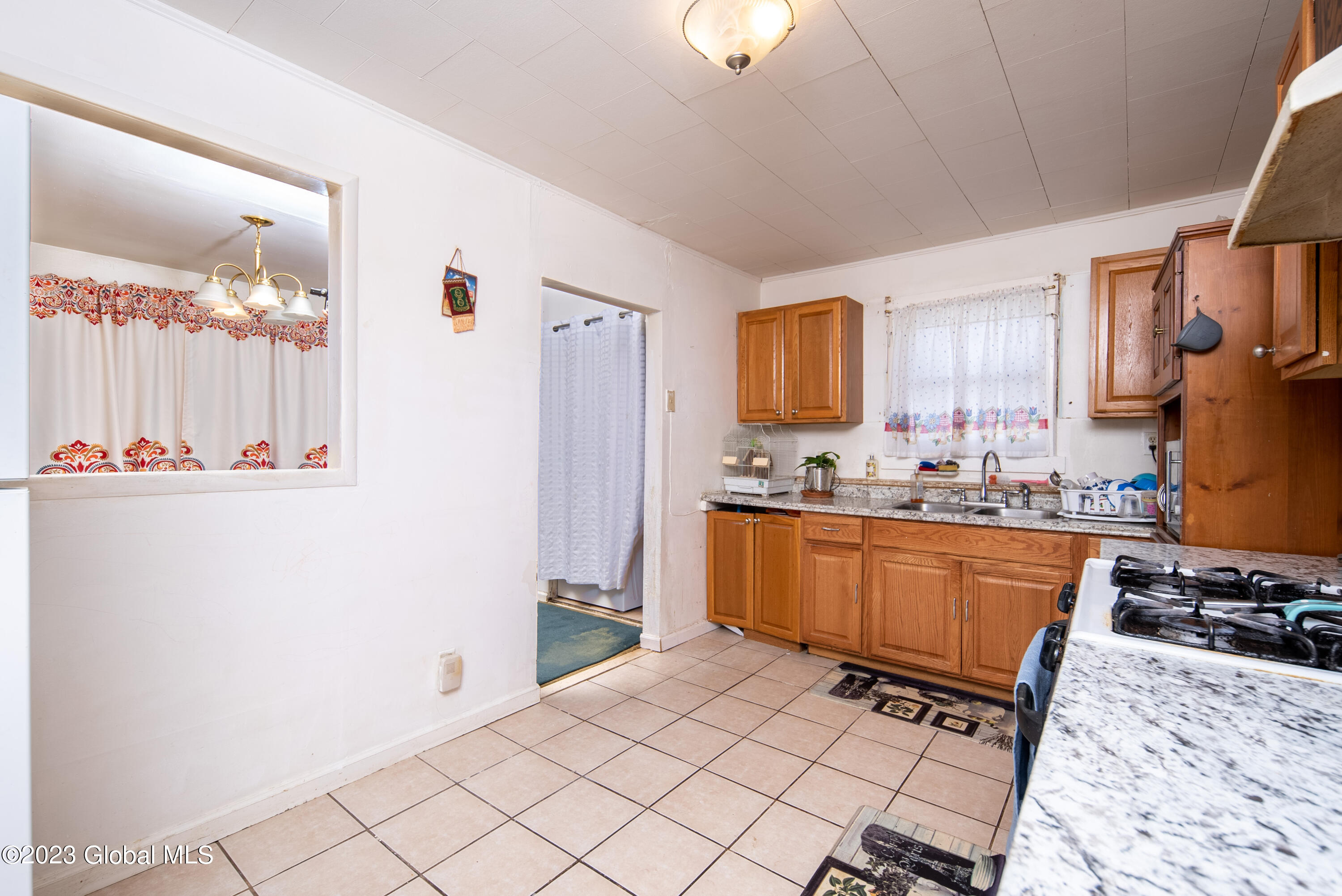 785 Troy Schenectady Road Colonie, NY 12110 - Photo 14 of 24 018