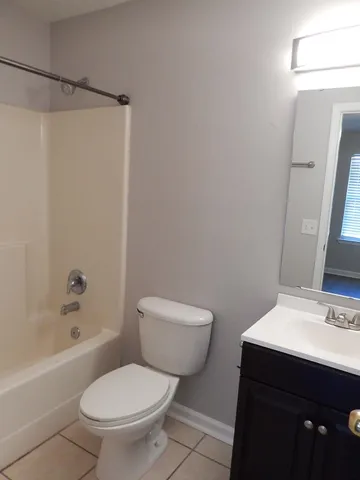 $1,450 | 3100 Dian Road, Unit 205, Tallahassee, FL 32304