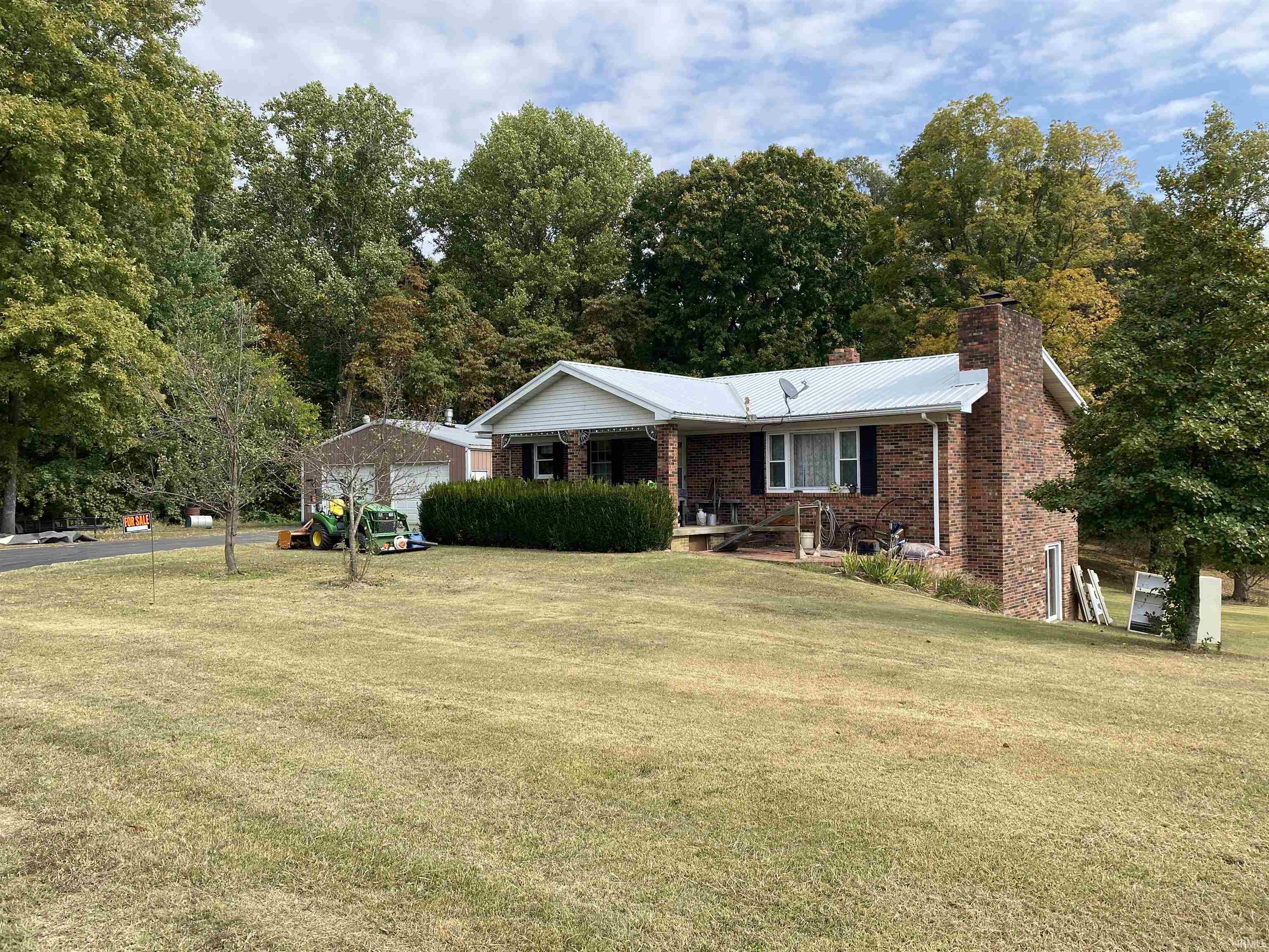 10141 Denzer Road Evansville, IN 47720 - Photo 3 of 36 Gallery Image 3