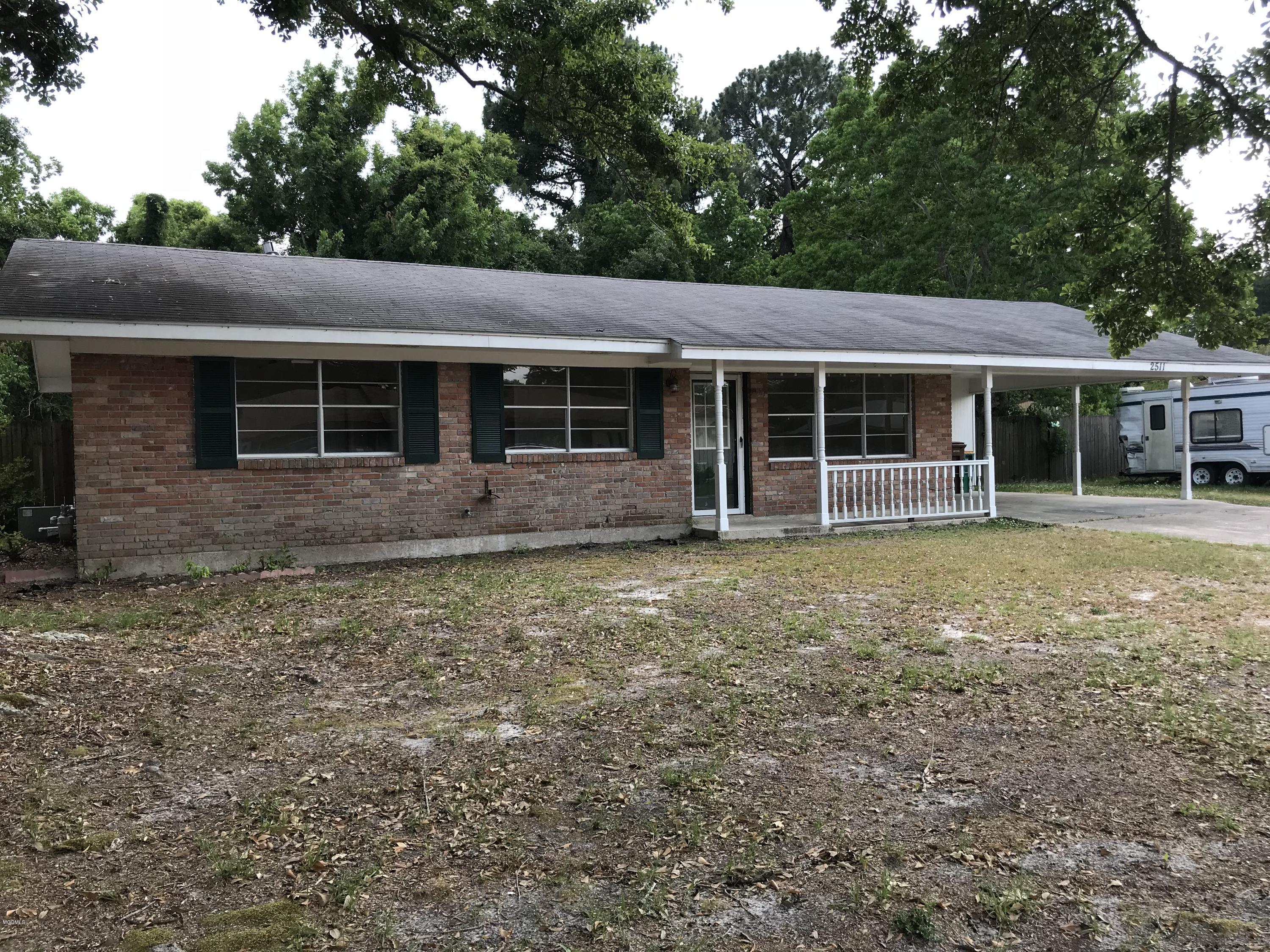 2511 Orleans Road Biloxi, MS 39531 - Photo 5 of 26 IMG_0741