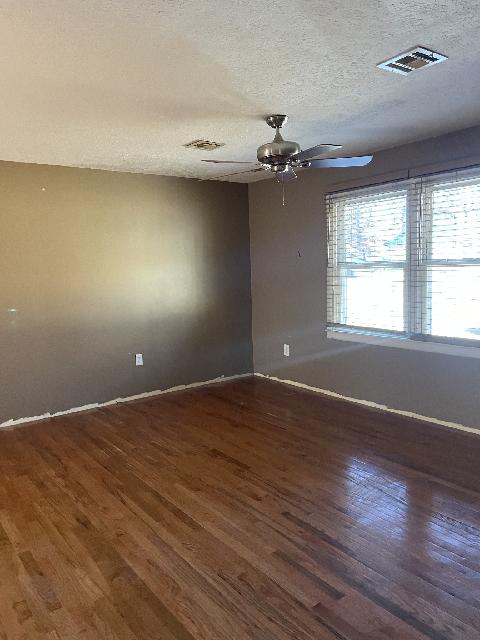 320 Peachtree Street Tennessee Ridge, TN 37178 - Photo 8 of 17 Gallery Image 8