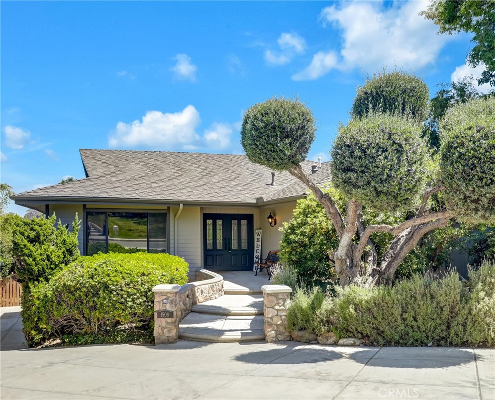 1508 Sunny Crest Drive Fullerton, CA 92835 - Photo 3 of 35