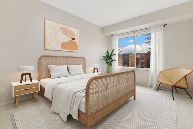 502 West Huntington Commons Road, Unit 338 Mount Prospect, IL 60056 - Photo 7 of 17 Gallery Image 7