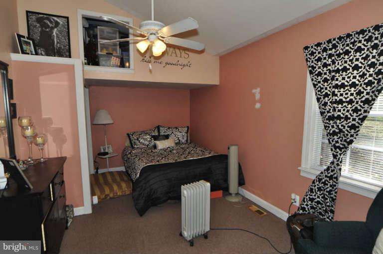 43600 Hay Road Ashburn, VA 20147 - Photo 16 of 26 Bedroom