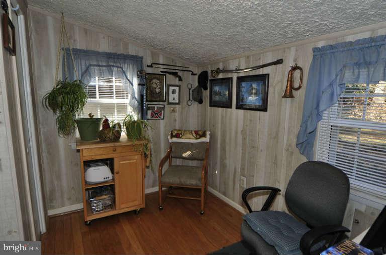 43600 Hay Road Ashburn, VA 20147 - Photo 4 of 26 Interior (General)