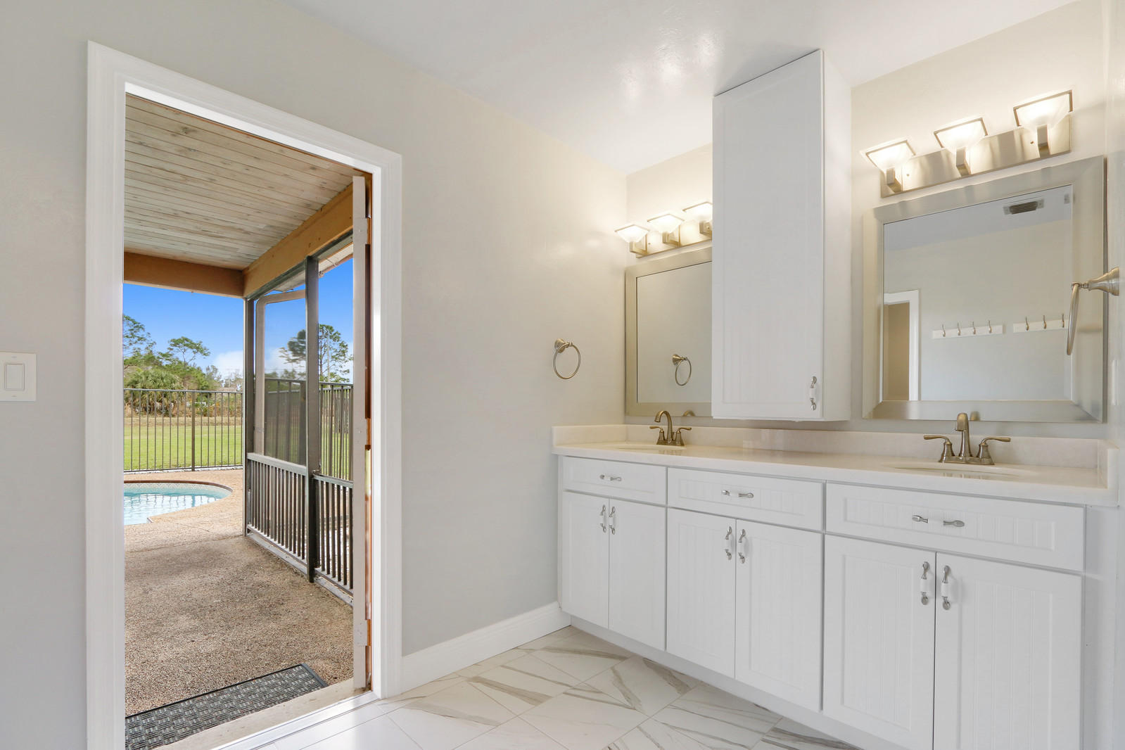 490 Old Country Road South Wellington, FL 33414 - Photo 11 of 20 11_Image-11_mls