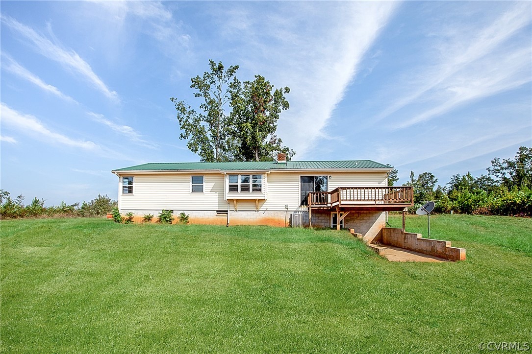 3757 Springfield Road Meherrin, VA 23954 - Photo 2 of 41 Grass has been electronically enhanced