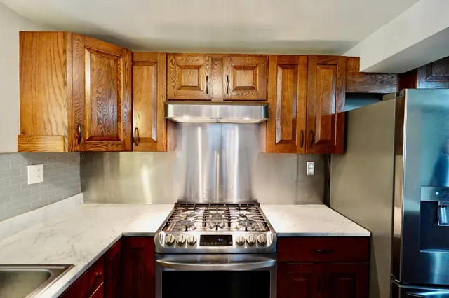 $370,000 | 2701 Gerald Avenue, North St. Paul, MN 55109