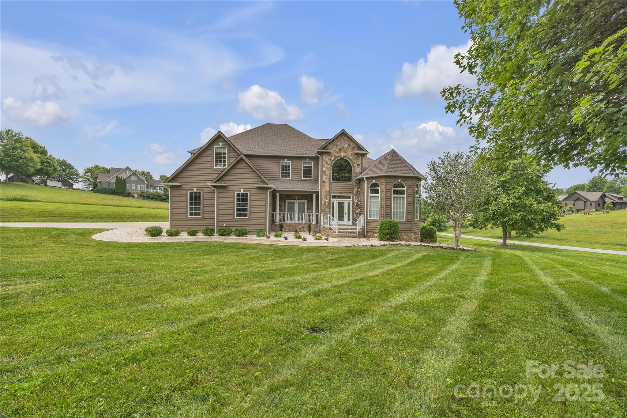 891 Olde Charter Circle, Unit 42 & 43 Jefferson, NC 28640 - Photo 2 of 47