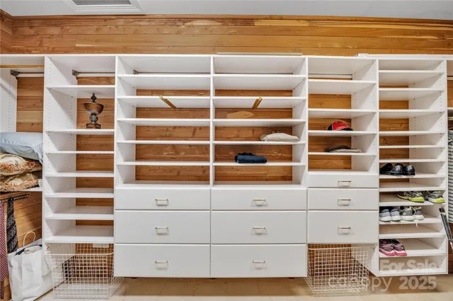 $1,549,900 | 891 Olde Charter Circle, Unit 42 & 43, Jefferson, NC 28640