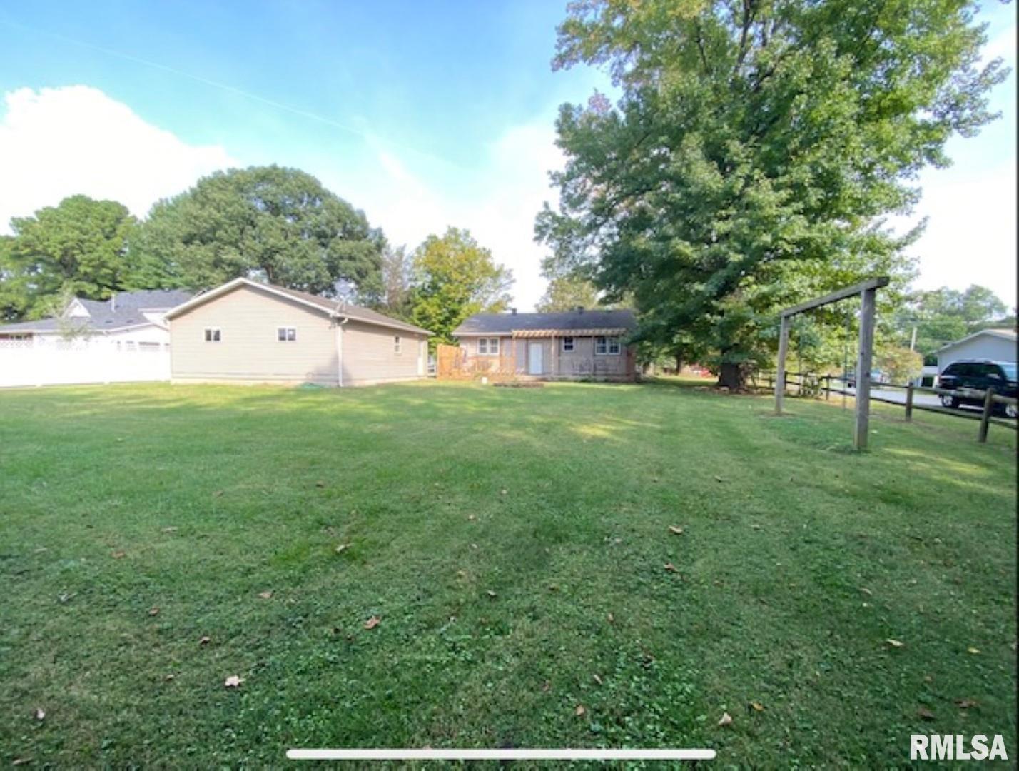 5651 Country Club Road Murphysboro, IL 62966 - Photo 3 of 6