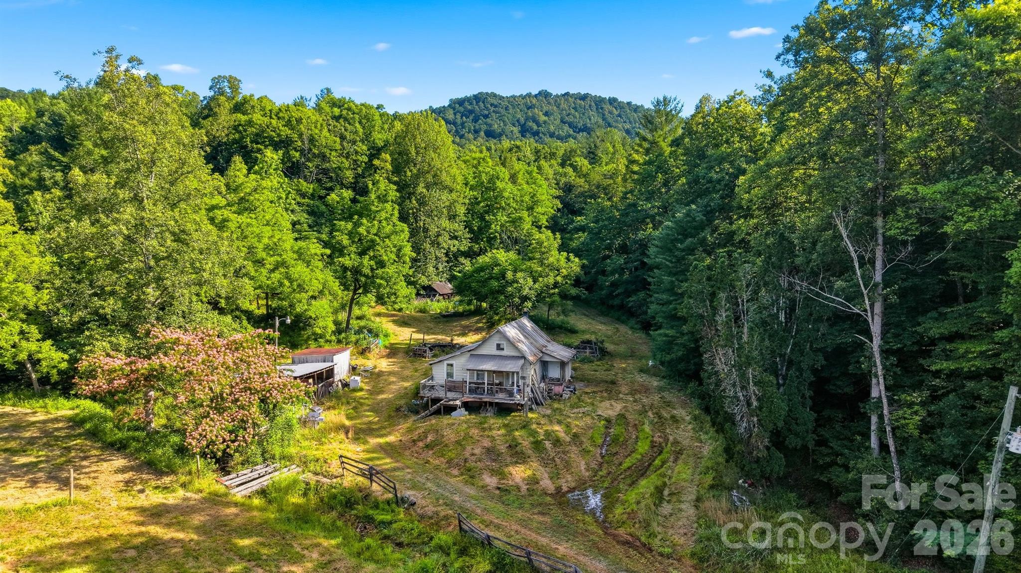 2784 St-john Road Lenoir, NC 28645 - Photo 6 of 26