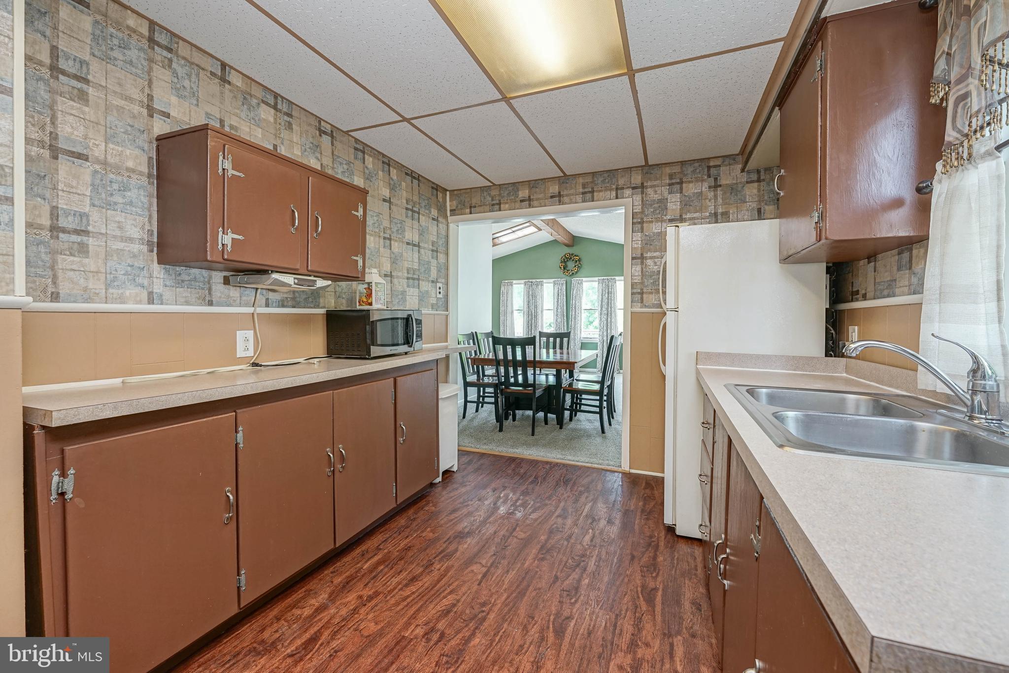 24 Deptford Road Glassboro, NJ 08028 - Photo 12 of 37