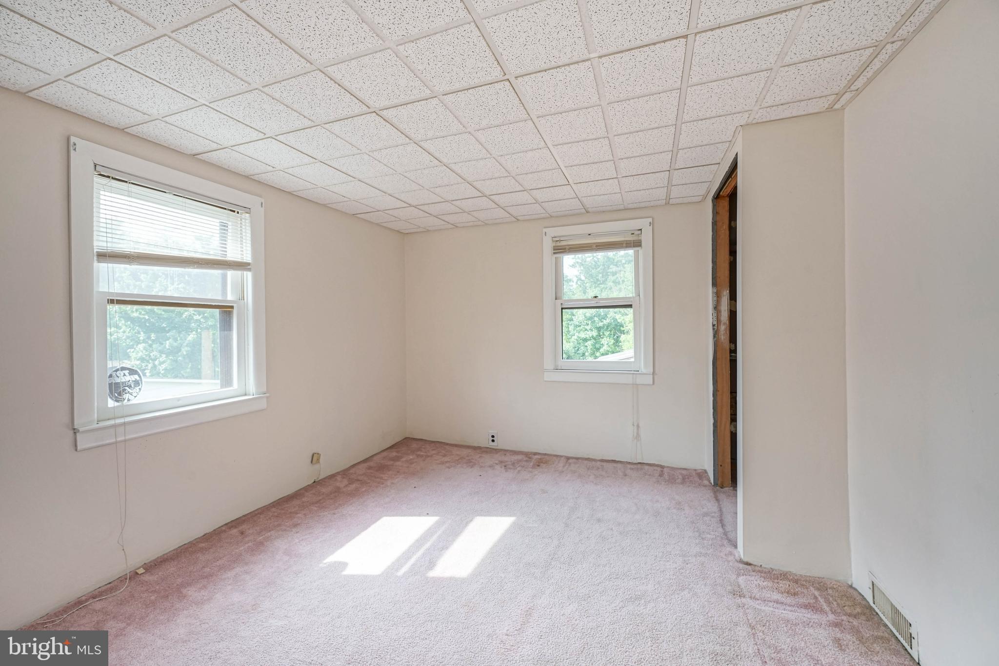 24 Deptford Road Glassboro, NJ 08028 - Photo 28 of 37
