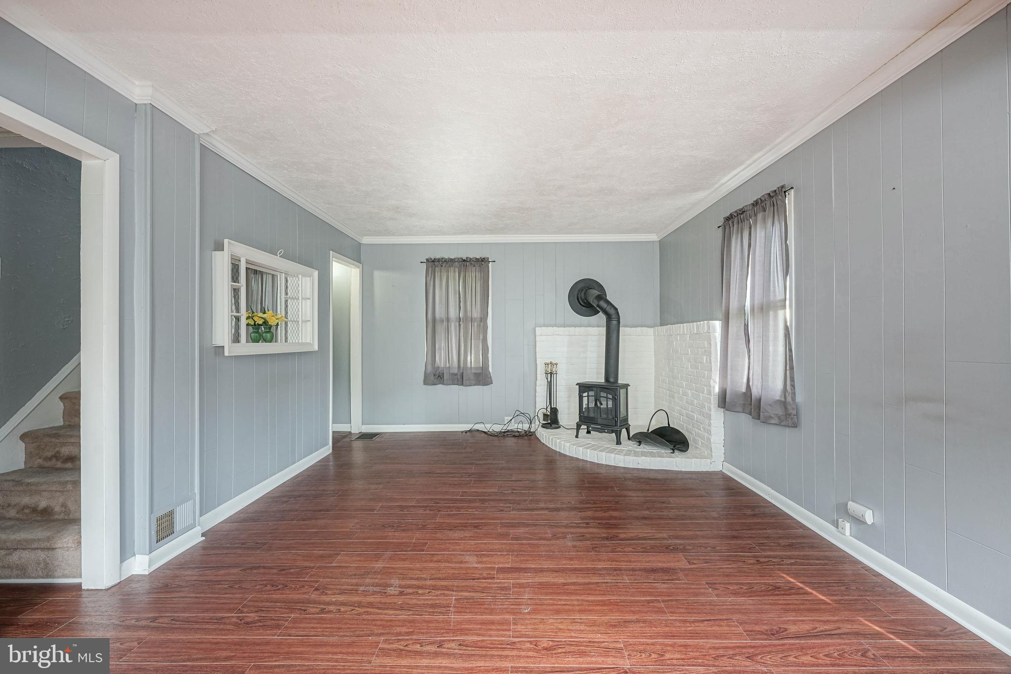 24 Deptford Road Glassboro, NJ 08028 - Photo 5 of 37