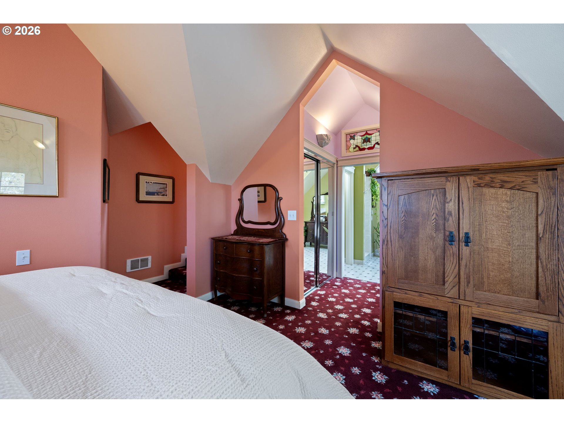 2050 Friendly Street Eugene, OR 97405 - Photo 23 of 48 Bedroom, Owner's Suite