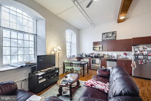 $2,195 | 4 Leverington Avenue, Unit 209, Philadelphia, PA 19127