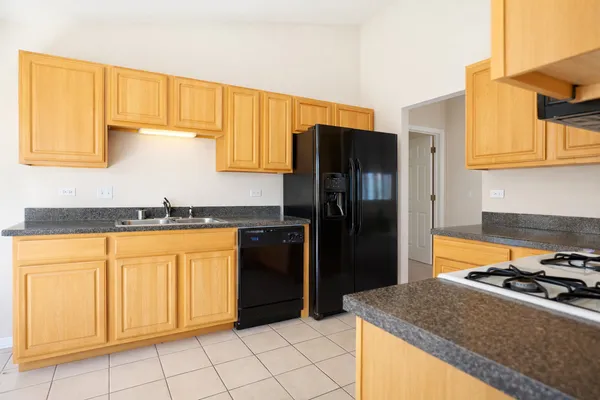 $299,950 | 56 Odyssey Drive, Tinley Park, IL 60477