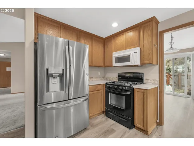 $425,000 | 52269 Southeast Tyler Street, Scappoose, OR 97056