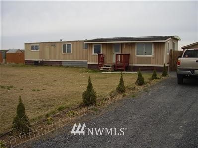 7905 D 3rd Road Northeast Moses Lake, WA 98837 - Photo 1 of 1 Gallery Image 1
