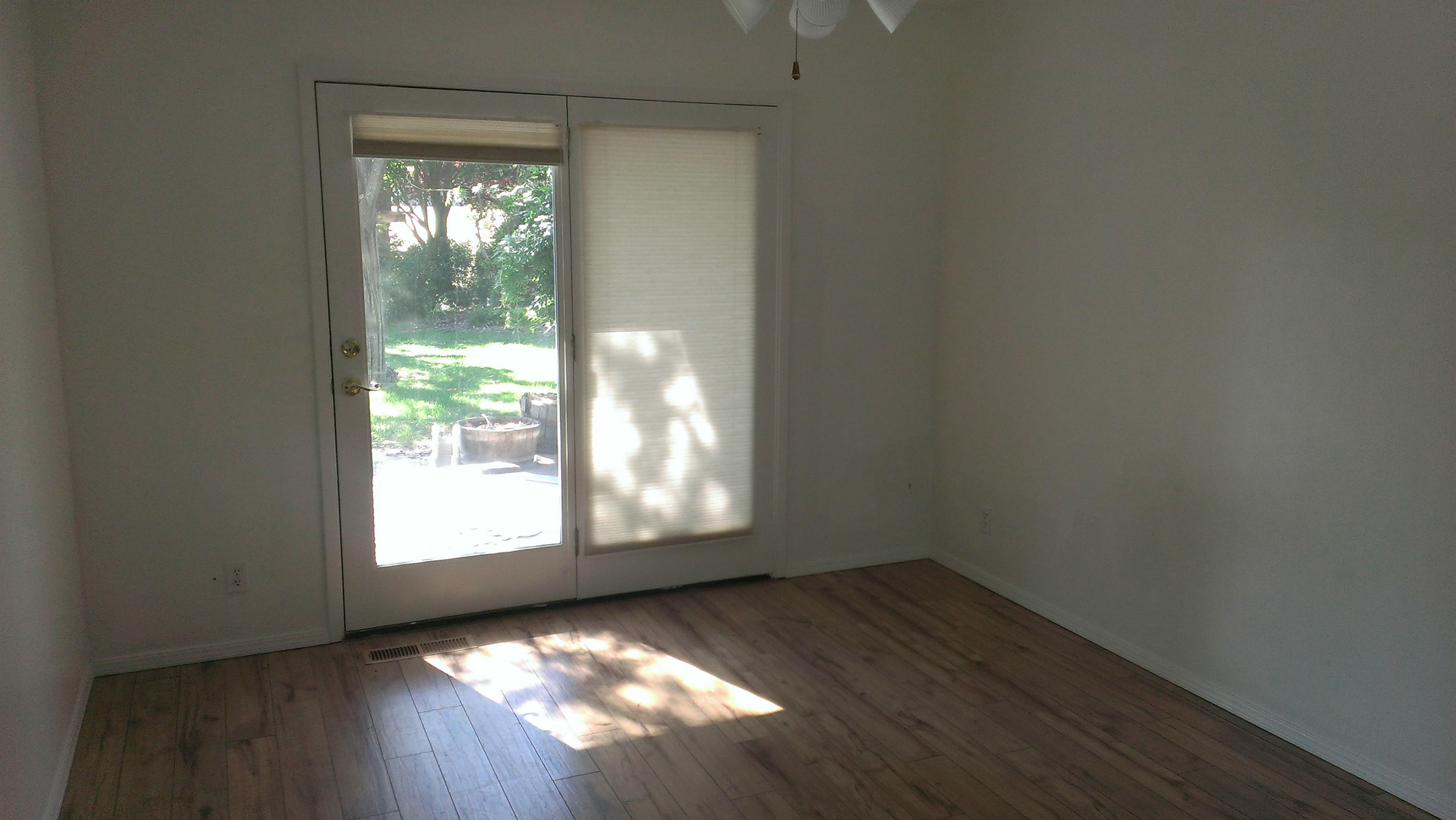 6266 Riverside Drive Redding, CA 96001 - Photo 11 of 14 Bedroom
