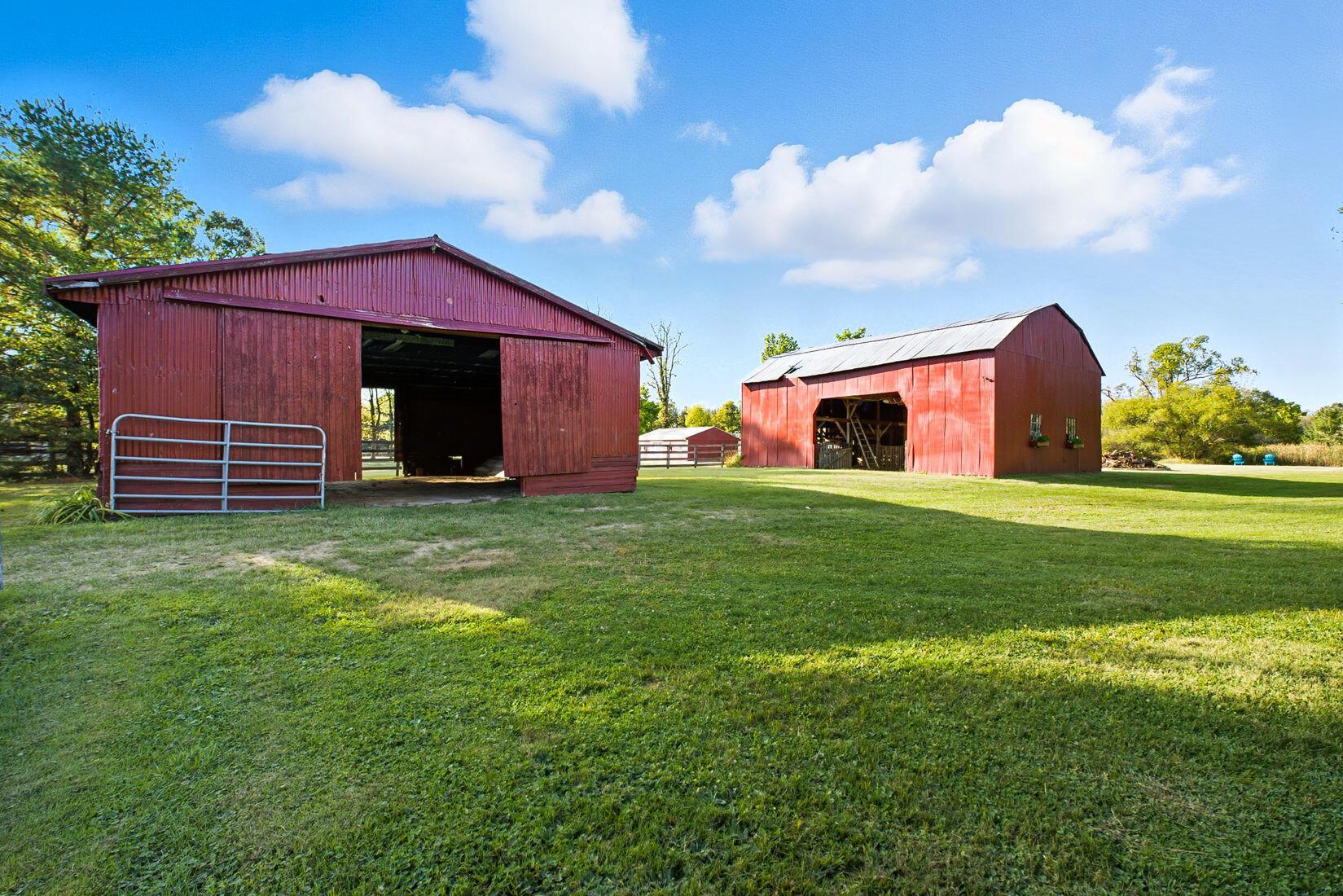 11951 Center Village Road Galena, OH 43021 - Photo 51 of 64 Barn