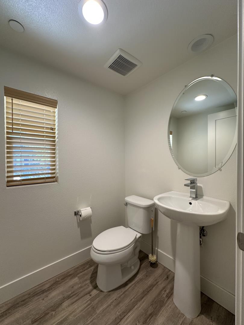 37649 Cape Cod Road Newark, CA 94560 - Photo 13 of 22