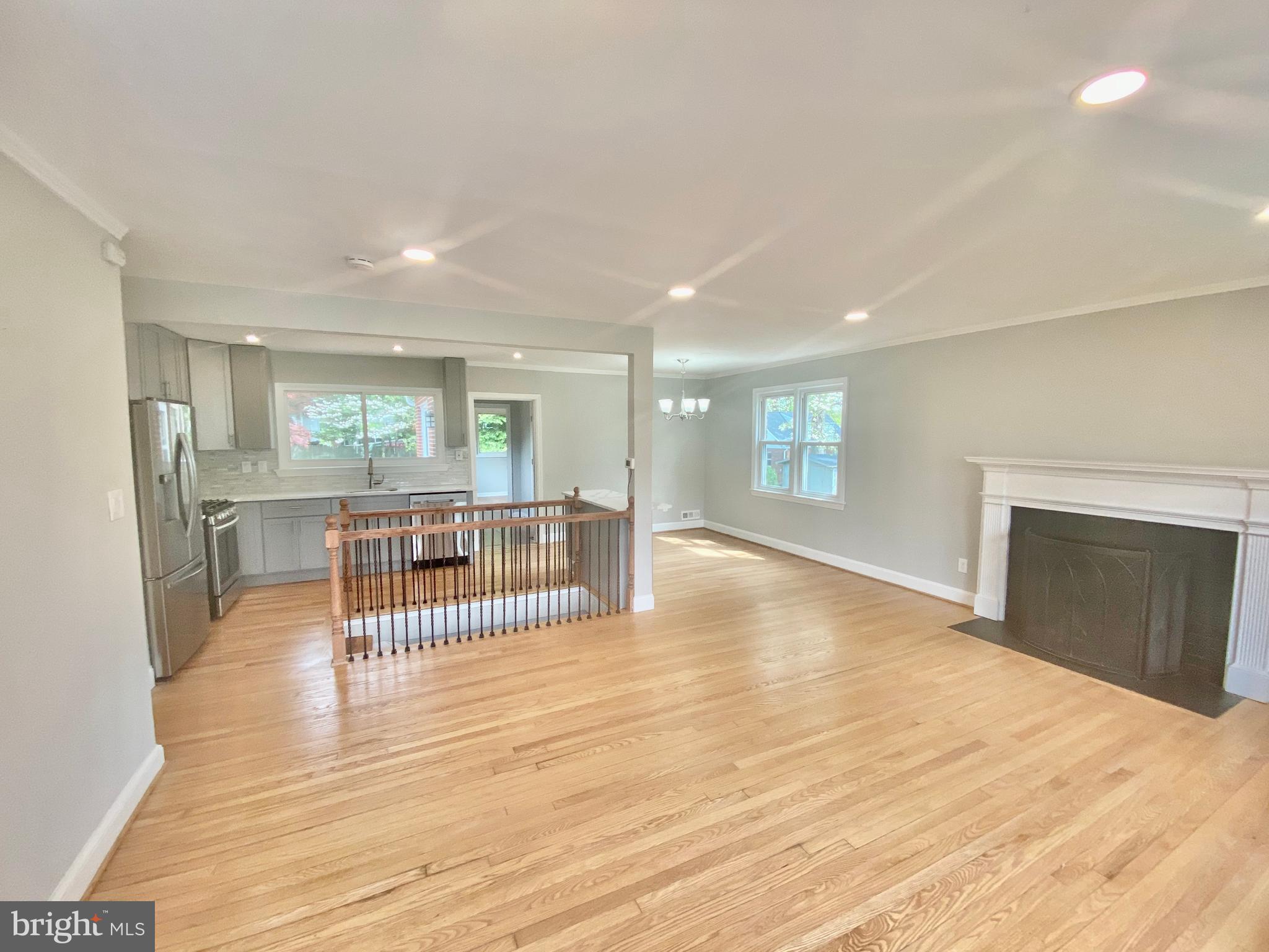 10007 Portland Road Silver Spring, MD 20901 - Photo 2 of 41 VIEW FROM ENTRANCE