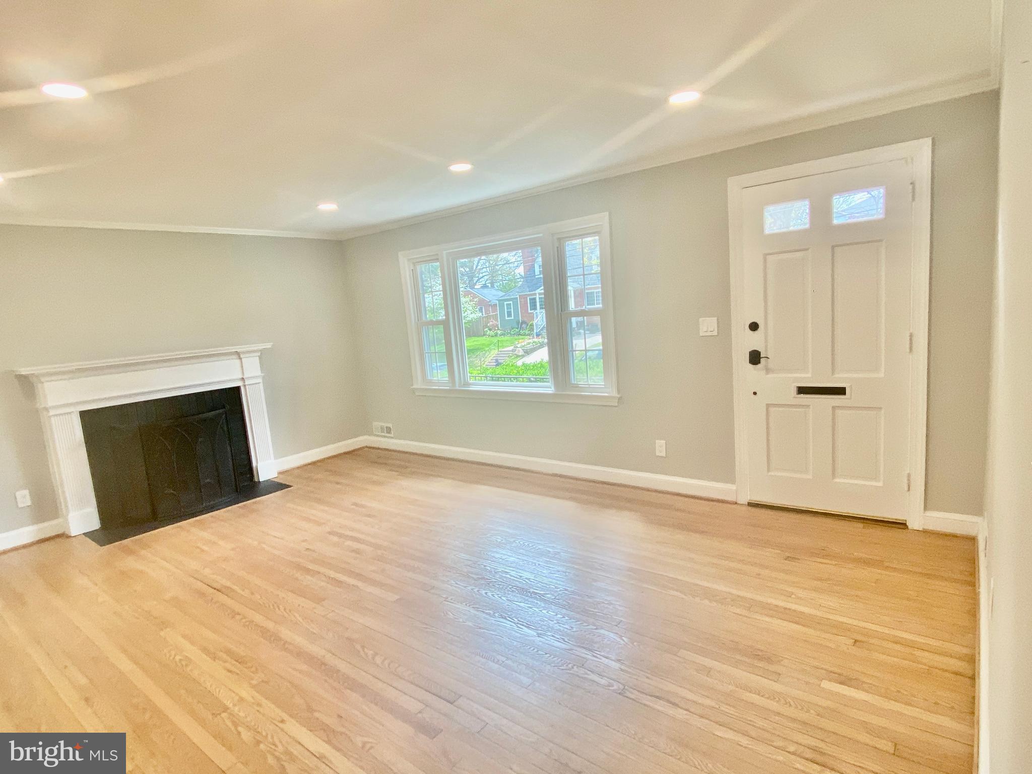 10007 Portland Road Silver Spring, MD 20901 - Photo 4 of 41 VIEW FROM INSIDE KTICHEN