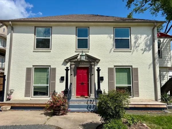 $1,300 | 2330 Dorrington Street, Unit C, Houston, TX 77030