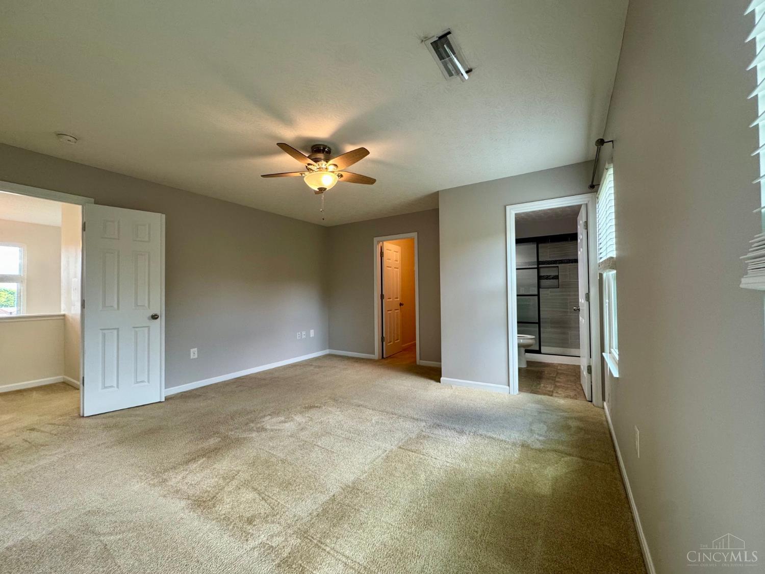7448 Locust View Lane Cincinnati, OH 45239 - Photo 21 of 44