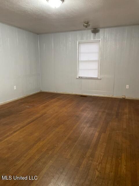 4211 Meadowlane Drive Jackson, MS 39206 - Photo 4 of 8 -3573485556822248326