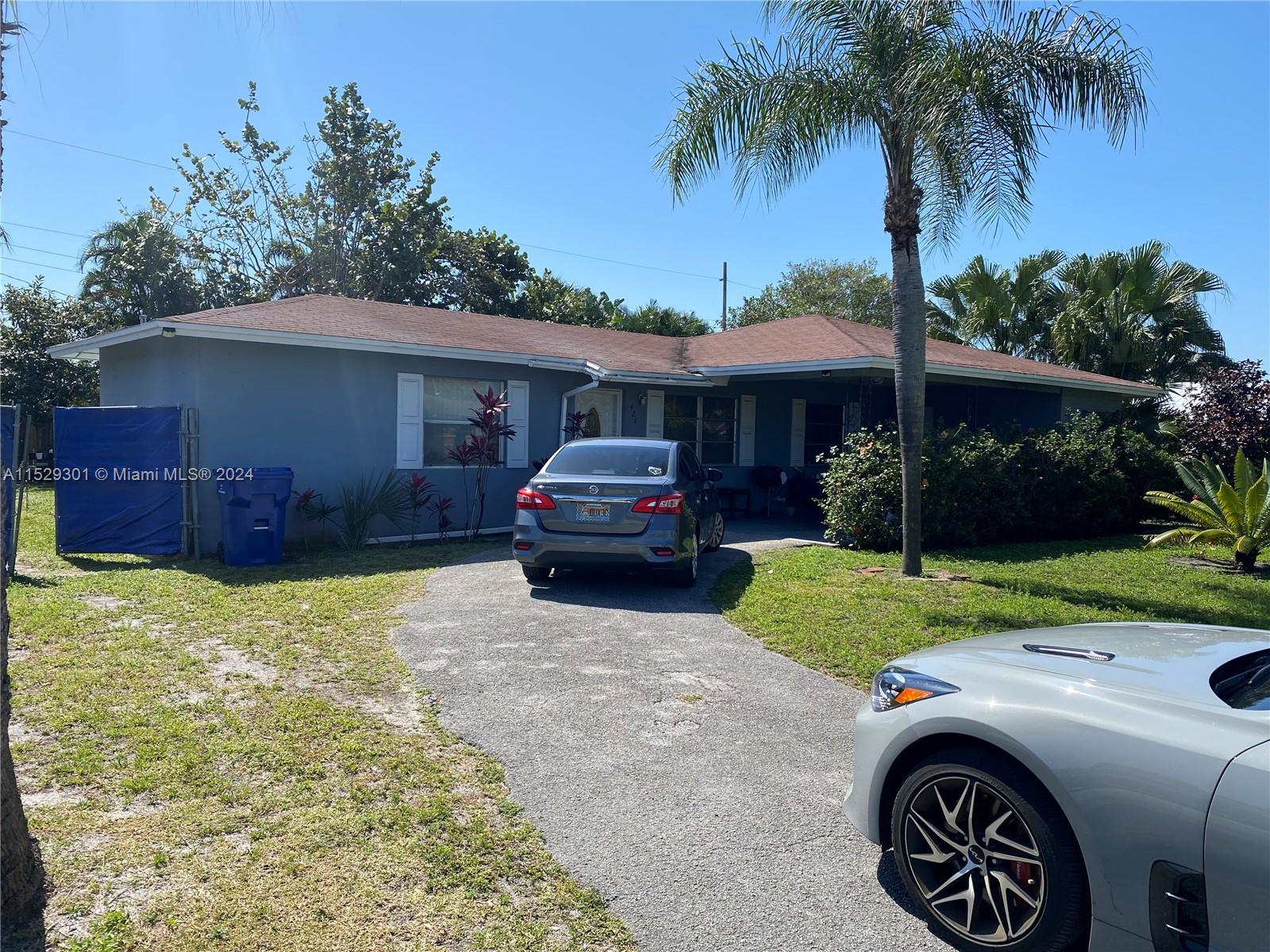 421 West 36th Street Riviera Beach, FL 33404 - Photo 1 of 16 Gallery Image 1