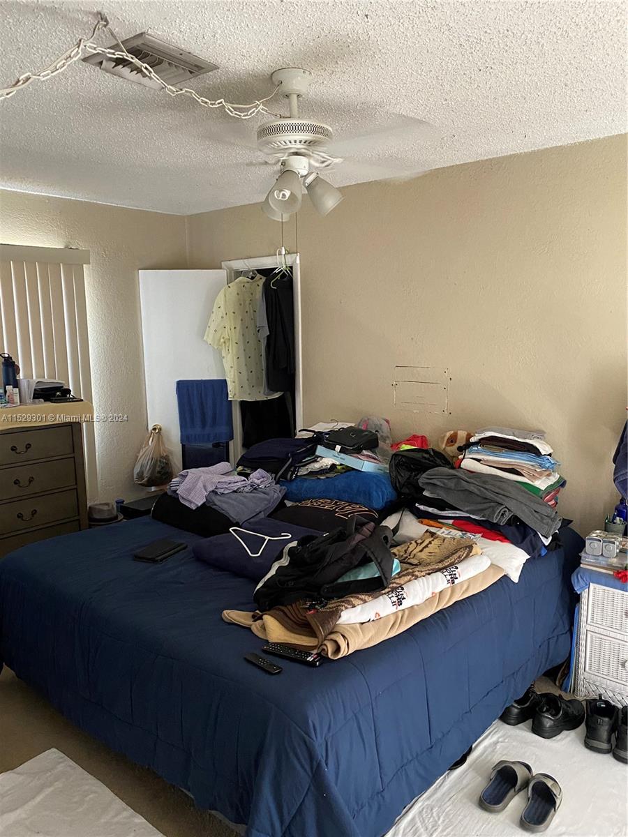421 West 36th Street Riviera Beach, FL 33404 - Photo 12 of 16 Gallery Image 12