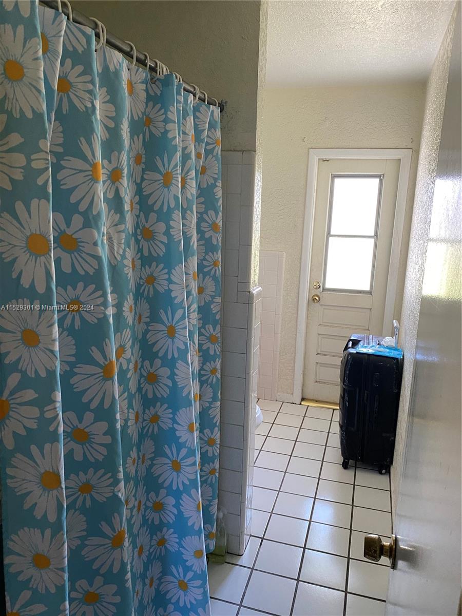 421 West 36th Street Riviera Beach, FL 33404 - Photo 10 of 16 Gallery Image 10