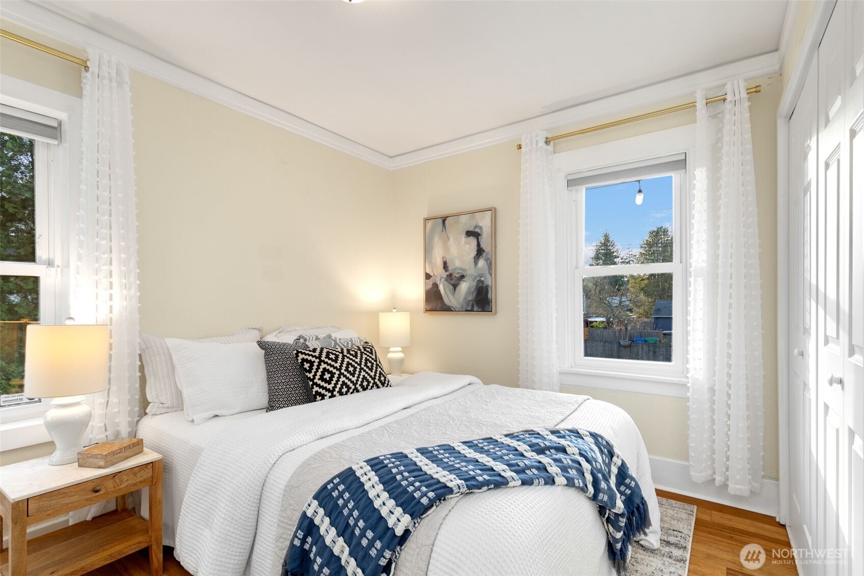 8451 30th Avenue Southwest Seattle, WA 98126 - Photo 19 of 40