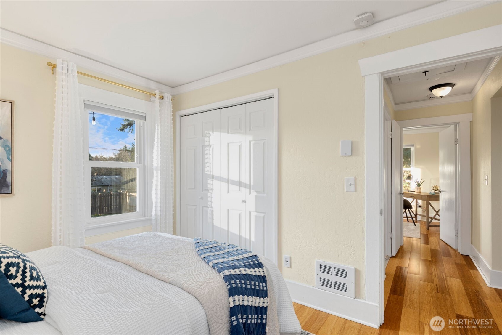 8451 30th Avenue Southwest Seattle, WA 98126 - Photo 20 of 40