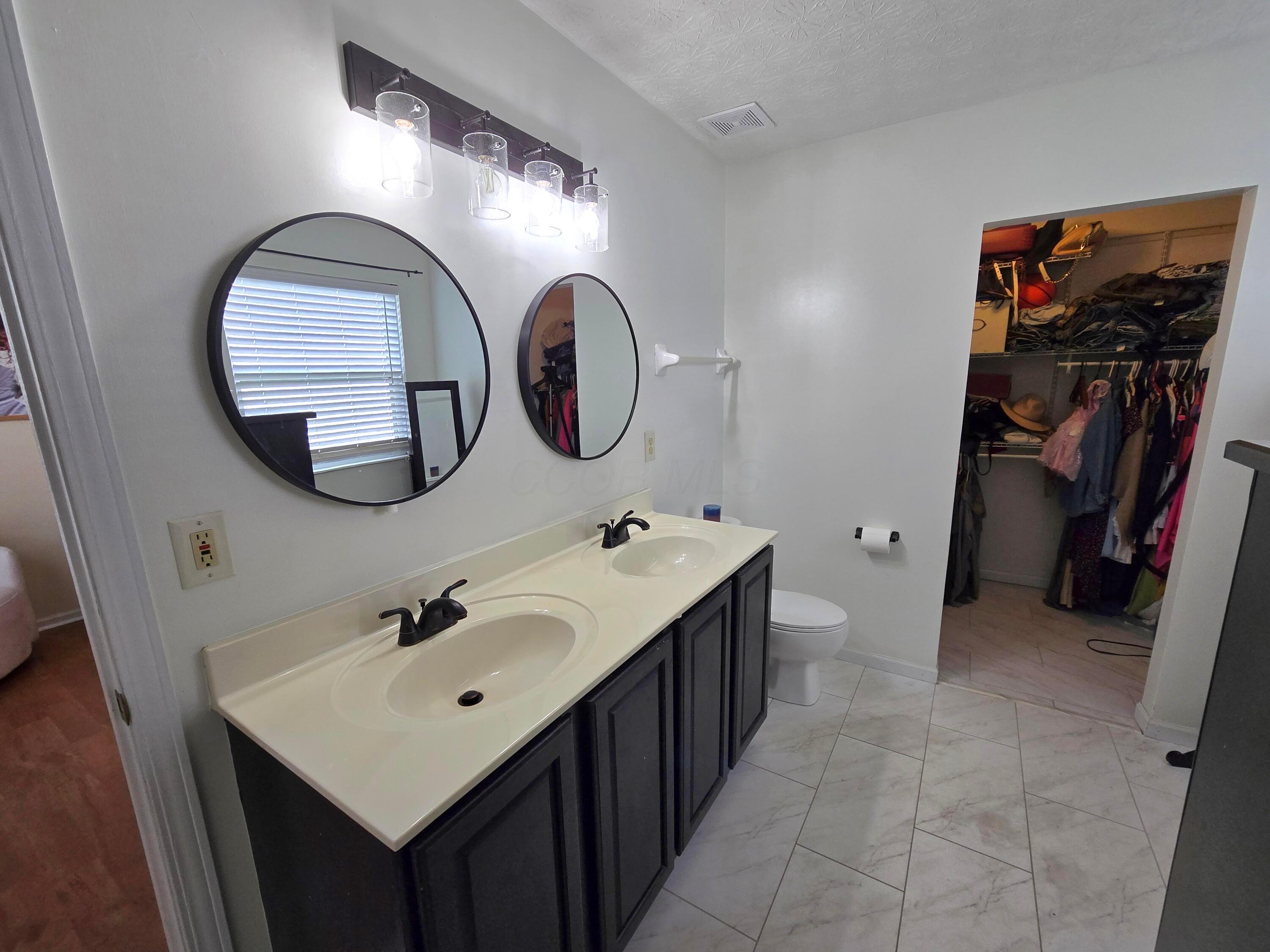 7843 Pinehill Road Lewis Center, OH 43035 - Photo 17 of 29 Gallery Image 17