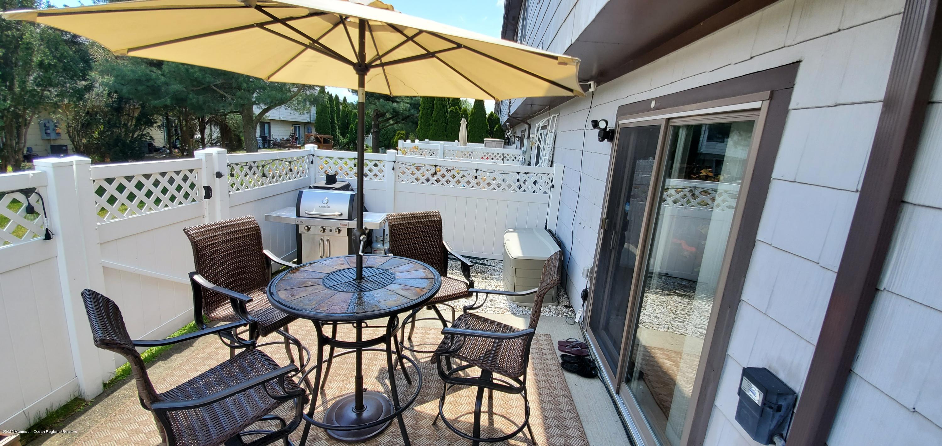 1158 Sawmill Road Brick, NJ 08724 - Photo 12 of 29 1158 Sawmill--Rear Patio 3