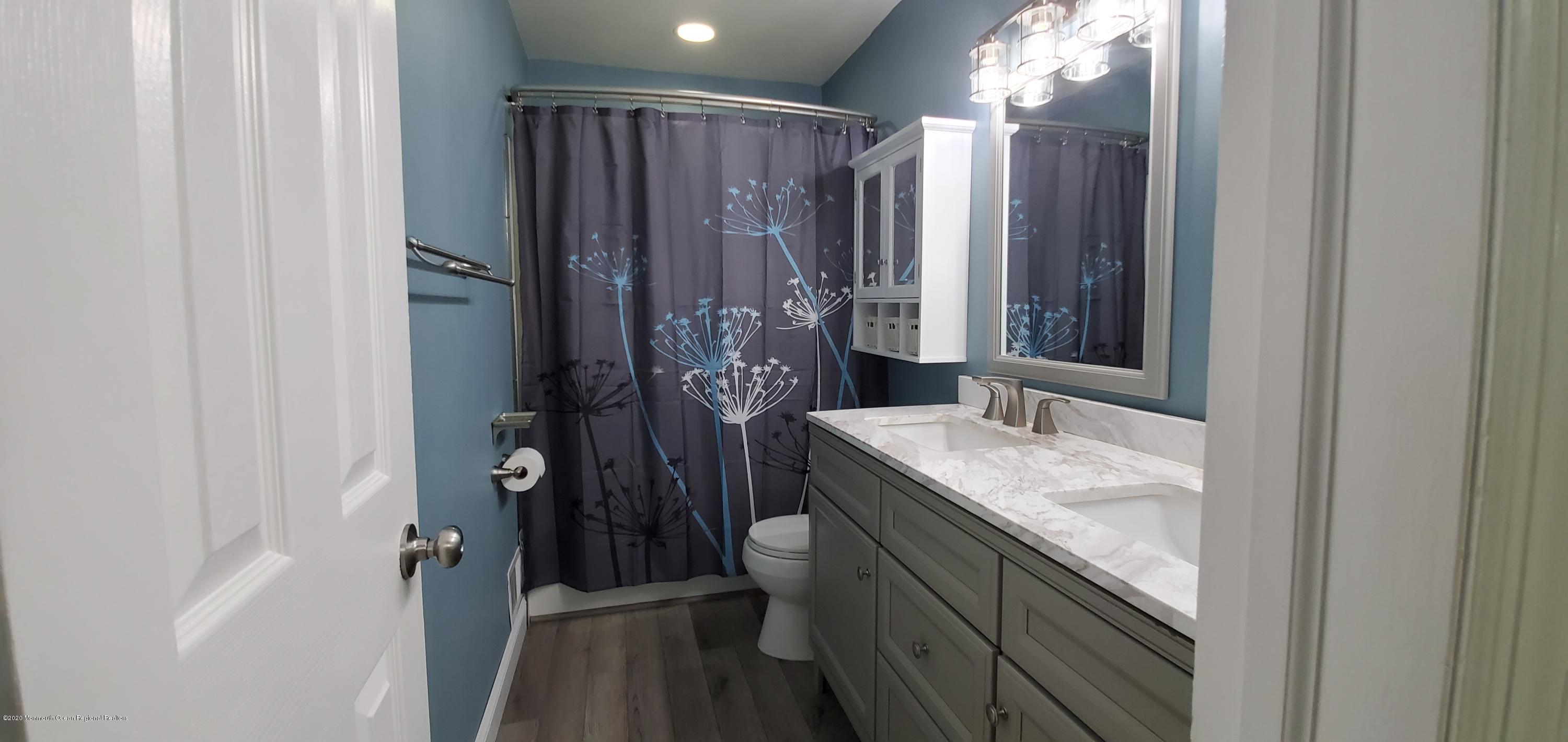 1158 Sawmill Road Brick, NJ 08724 - Photo 18 of 29 1158 Sawmill--Main Bath 4