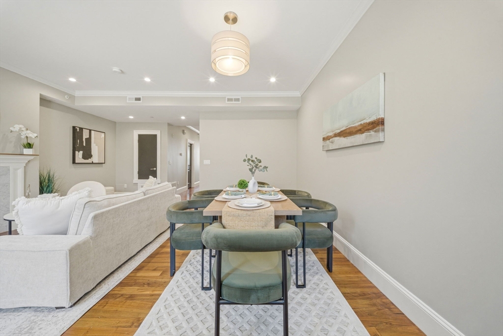 324 Tappan Street, Unit 2 Brookline, MA 02445 - Photo 11 of 23